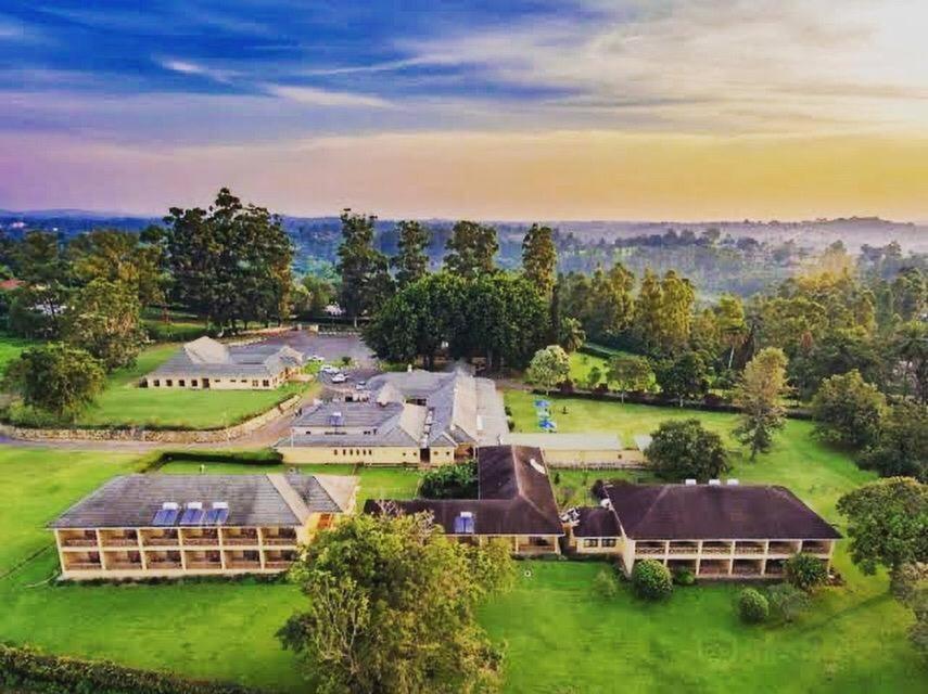 Mountains Of The Moon Hotel フォート・ポータル エクステリア 写真